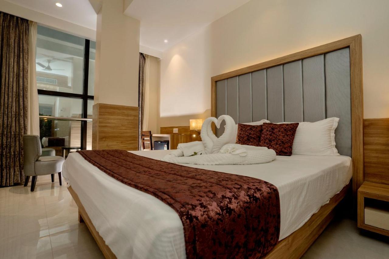 Hotel Suyog Residency Nová Bombaj Exteriér fotografie
